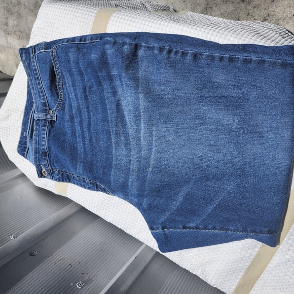 St. John's Bay Slim Plus Size Blue Jeans Classic Denim - Picture 1 of 8